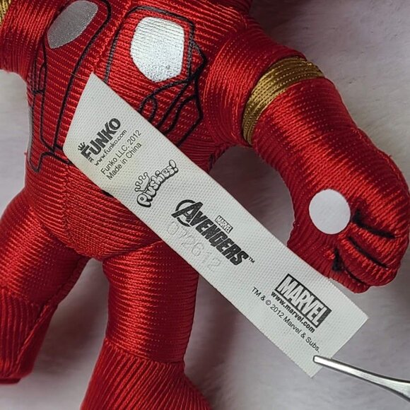 2012 Funko Plushies Marvel Avengers Iron Man Tony Stark 8" - Picture 4 of 5